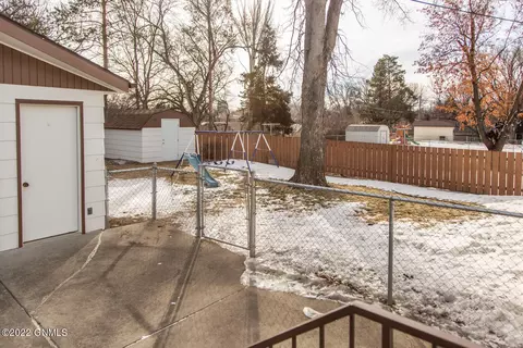 2103 Assumption Dr, Bismarck, ND 58501 photo 24