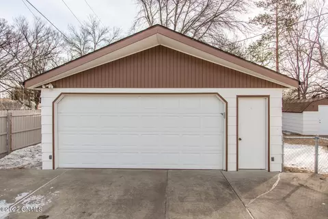 2103 Assumption Dr, Bismarck, ND 58501 photo 23