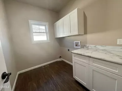 3726 Rocky Wagon St, Williston, ND 58801 photo 12