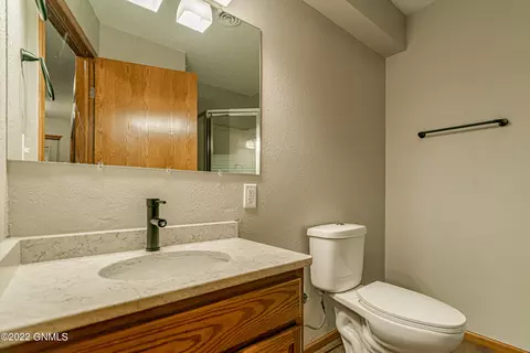 2025 D Ave E, Bismarck, ND 58501 photo 22