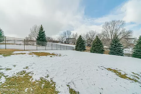 3268 Impala Ln, Bismarck, ND 58503 photo 68