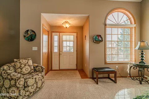 3268 Impala Ln, Bismarck, ND 58503 photo 3