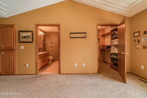 3268 Impala Ln, Bismarck, ND 58503 photo 21