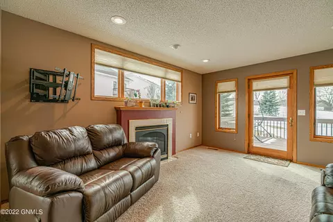 3268 Impala Ln, Bismarck, ND 58503 photo 36