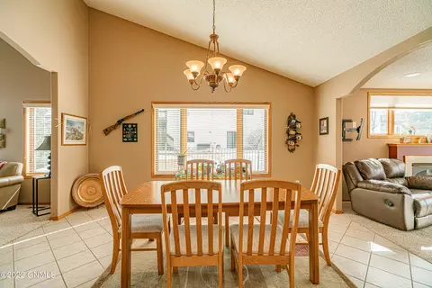 3268 Impala Ln, Bismarck, ND 58503 photo 15