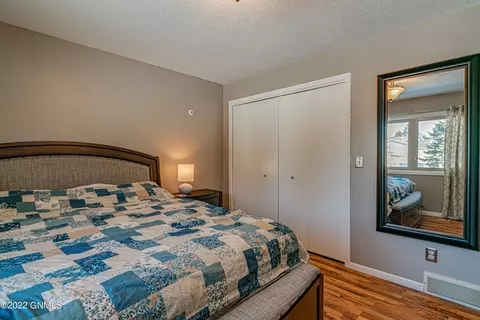3006 E Ave E, Bismarck, ND 58501 photo 23