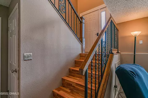 3006 E Ave E, Bismarck, ND 58501 photo 28