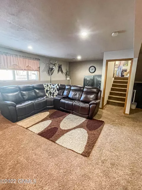 6206 Comet Ln, Bismarck, ND 58503 photo 34