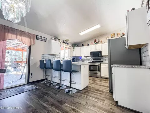 6206 Comet Ln, Bismarck, ND 58503 photo 3