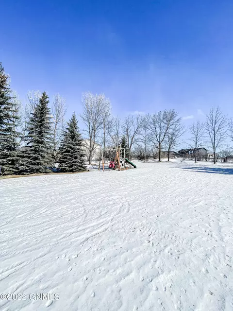 6206 Comet Ln, Bismarck, ND 58503 photo 77