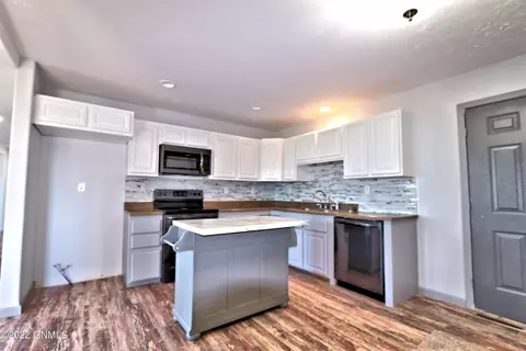 14725 Baxter St, Williston, ND 58801 photo 6