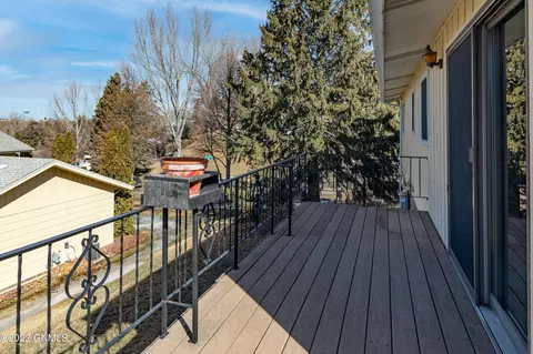 2431 Boulevard Ave, Bismarck, ND 58501 photo 55