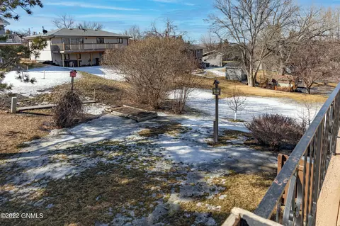 2431 Boulevard Ave, Bismarck, ND 58501 photo 54