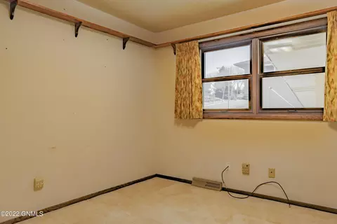 2431 Boulevard Ave, Bismarck, ND 58501 photo 19