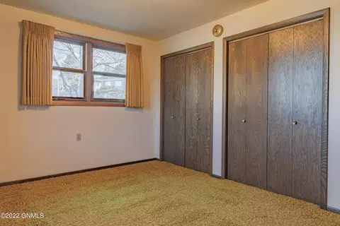 2431 Boulevard Ave, Bismarck, ND 58501 photo 45