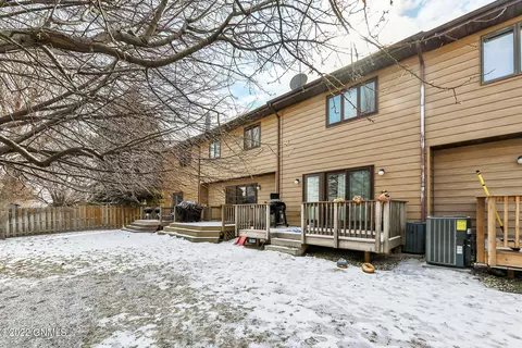 2405 N Main Ct, Williston, ND 58801 photo 32