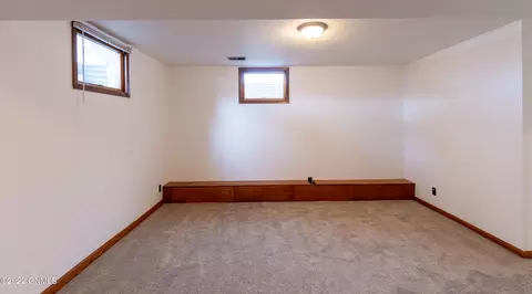 2121 Catherine Dr, Bismarck, ND 58501 photo 22