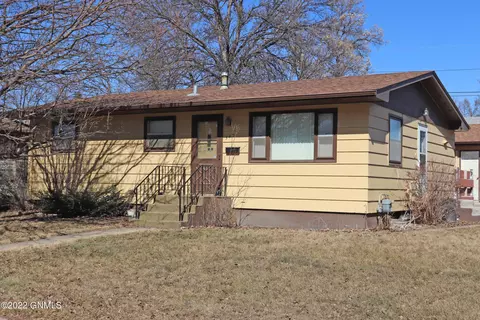 342 Central Ave, Bismarck, ND 58501 photo 40