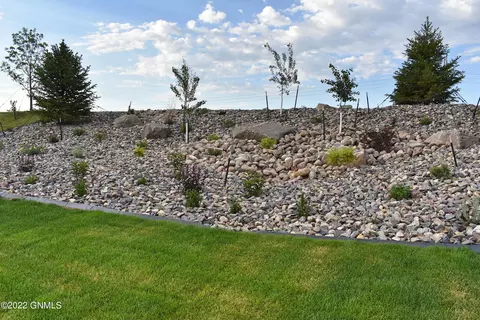 1107 Community Loop, Bismarck, ND 58503 photo 31