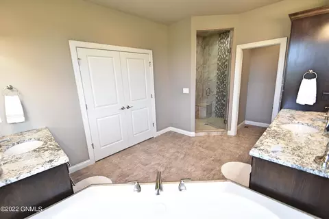 1107 Community Loop, Bismarck, ND 58503 photo 18