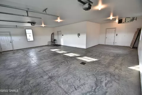 1107 Community Loop, Bismarck, ND 58503 photo 28