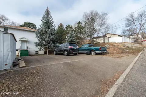 610 9th St NW, Mandan, ND 58554 photo 16