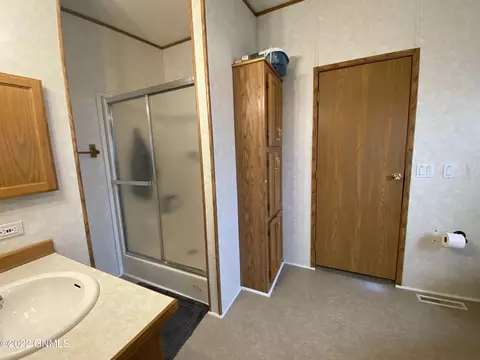 5000 Sumter Dr, Bismarck, ND 58503 photo 11