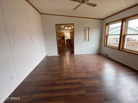 5000 Sumter Dr, Bismarck, ND 58503 photo 8