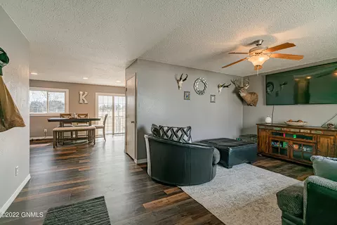 91 Custer Dr, Lincoln, ND 58504 photo 13