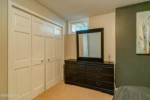 91 Custer Dr, Lincoln, ND 58504 photo 40