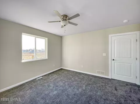 610 39th St E, Williston, ND 58801 photo 34