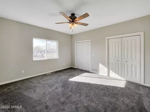 610 39th St E, Williston, ND 58801 photo 20