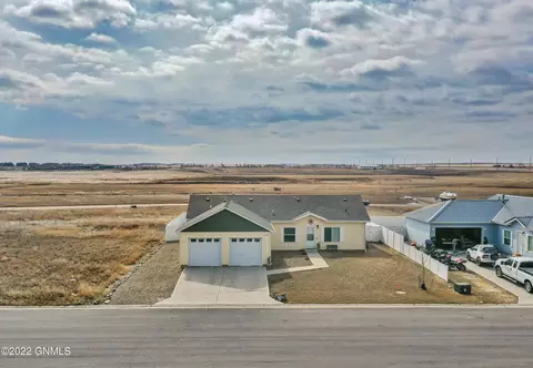 12380 E Fork St, Epping, ND 58843 photo 1
