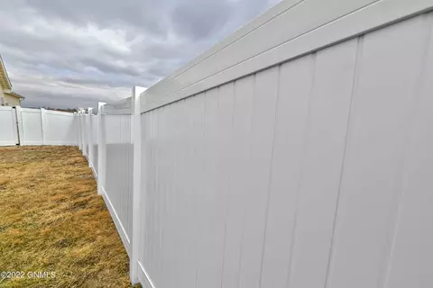 12380 E Fork St, Epping, ND 58843 photo 7
