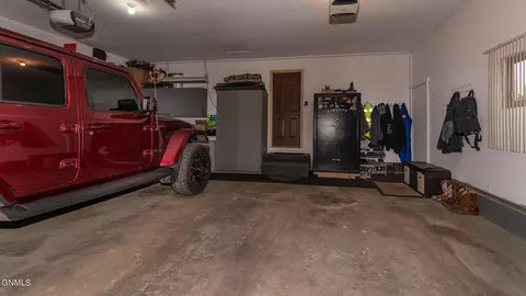 478 Gress St, Dickinson, ND 58601 photo 28
