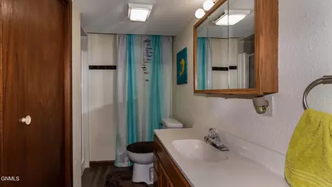 478 Gress St, Dickinson, ND 58601 photo 26
