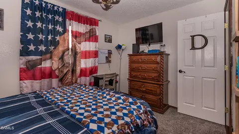 478 Gress St, Dickinson, ND 58601 photo 13