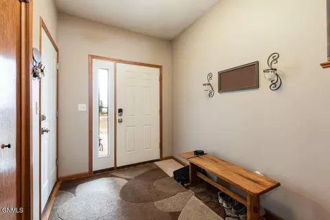 9030 Plainview Dr, Bismarck, ND 58503 photo 22