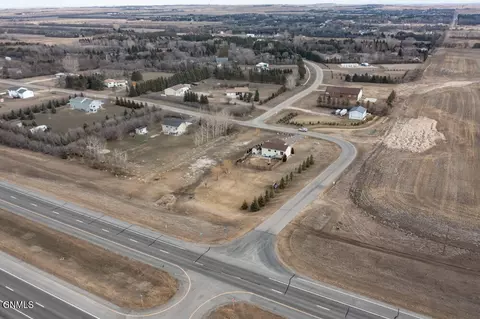 9030 Plainview Dr, Bismarck, ND 58503 photo 44