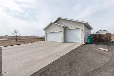 9030 Plainview Dr, Bismarck, ND 58503 photo 41