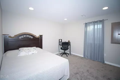 60 Mulberry Loop NE, Minot, ND 58703 photo 29