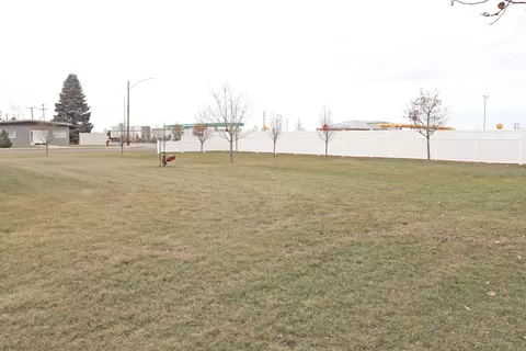 521 Mitchell Ave N, Steele, ND 58482 photo 38
