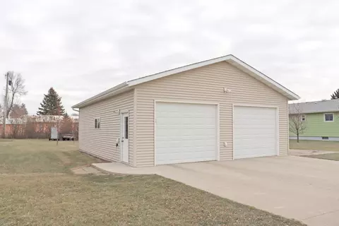 521 Mitchell Ave N, Steele, ND 58482 photo 33