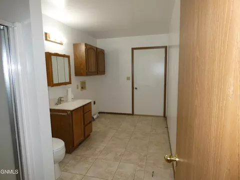 521 Mitchell Ave N, Steele, ND 58482 photo 23