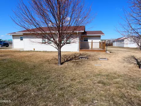521 Mitchell Ave N, Steele, ND 58482 photo 62