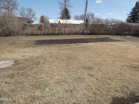 521 Mitchell Ave N, Steele, ND 58482 photo 51