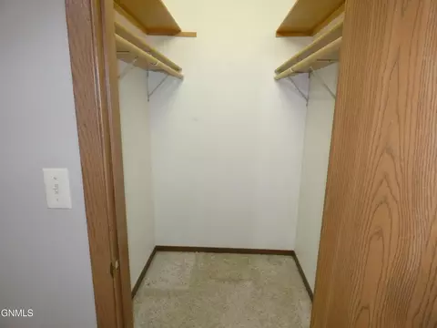 521 Mitchell Ave N, Steele, ND 58482 photo 22