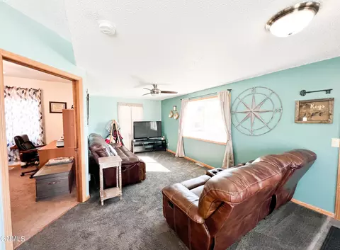 20 5th St Sw St SW, Parshall, ND 58770 photo 6