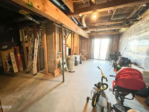 20 5th St Sw St SW, Parshall, ND 58770 photo 24