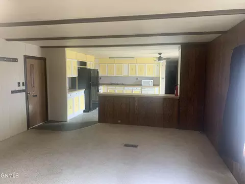 2108 6th Ave W, Williston, ND 58801 photo 5
